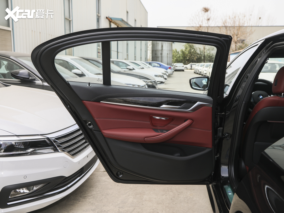 2022R5ϵ Ŀ 530Li I M\b