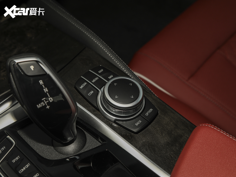 2022R5ϵ Ŀ 530Li I M\b