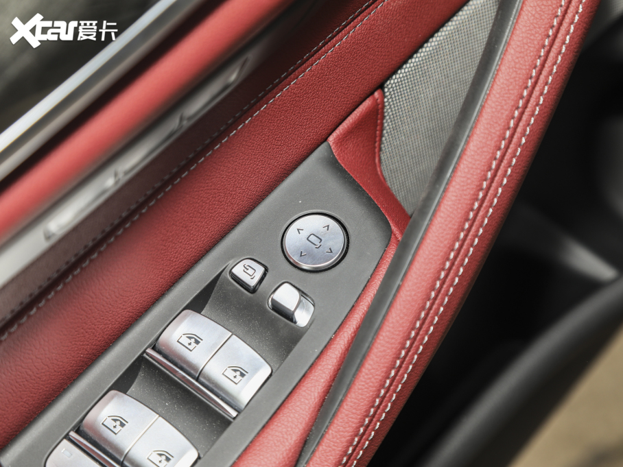 2022R5ϵ Ŀ 530Li I M\b