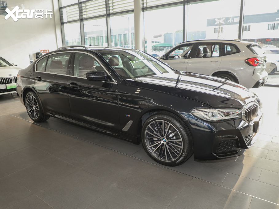 2022R5ϵ Ŀ 530Li xDrive M\b