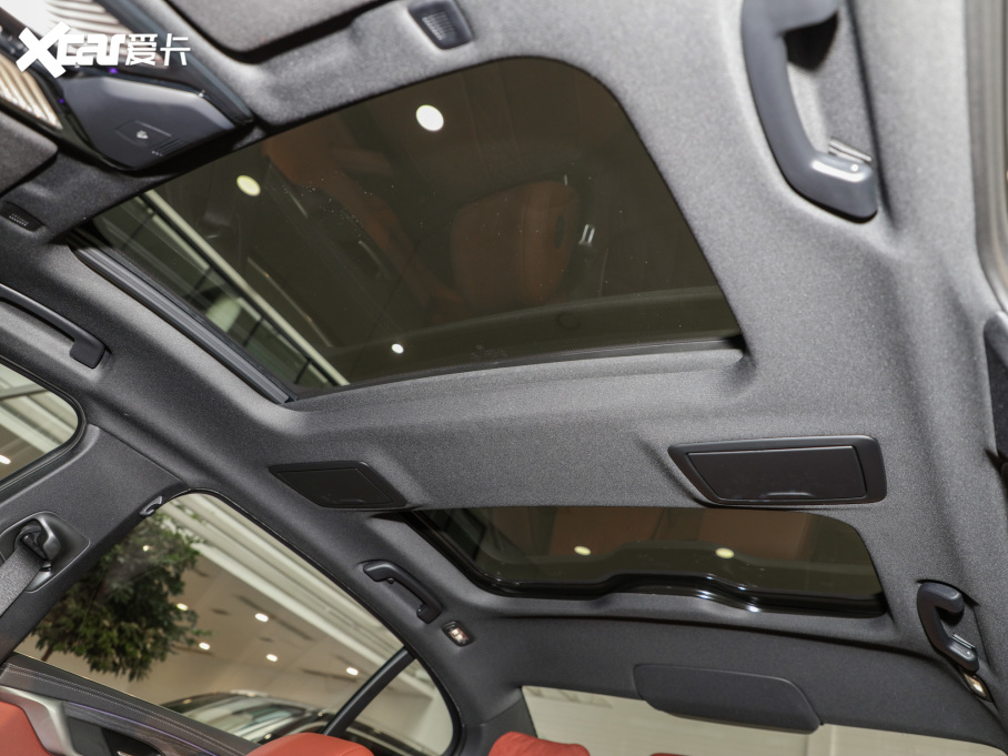 2022��R5ϵ �Ŀ� 530Li xDrive M�\�����b