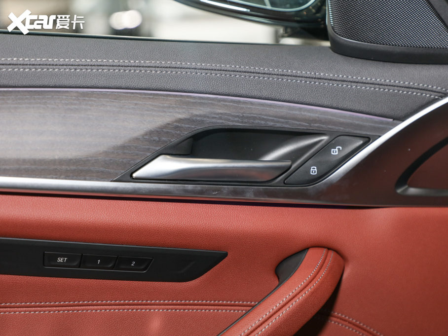 2022��R5ϵ �Ŀ� 530Li xDrive M�\�����b