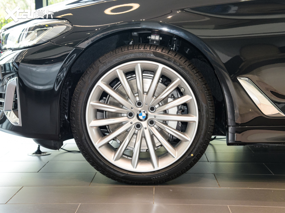 2022R5ϵ Ŀ 530Li  Ab