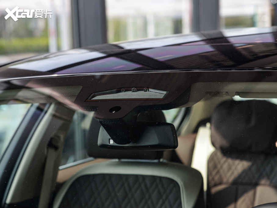 2022R5ϵ Ŀ 530Li  Ab