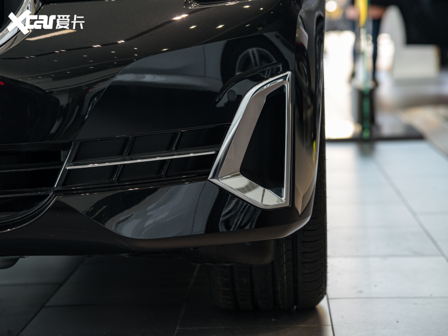 2022R5ϵ Ŀ 530Li  Ab