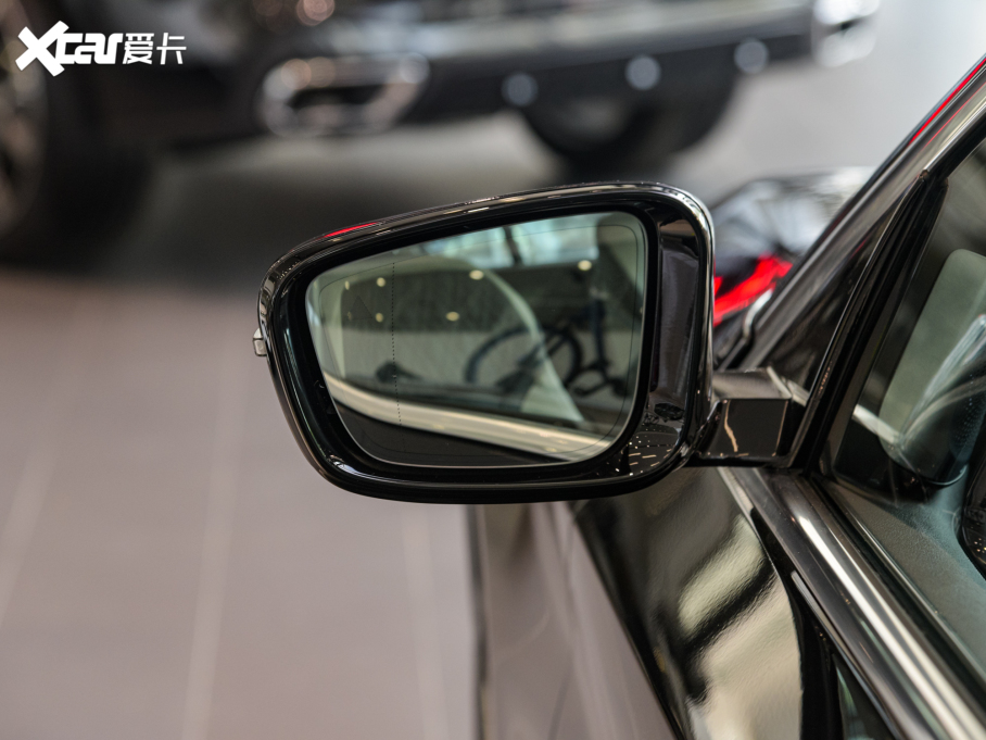 2022R5ϵ Ŀ 530Li  Ab