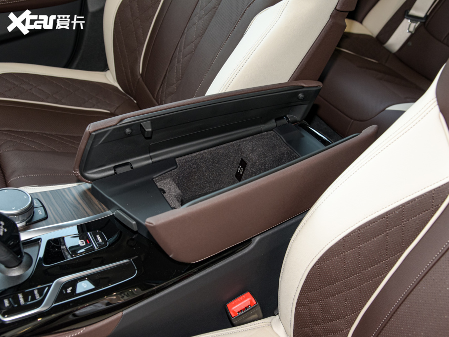 2022R5ϵ Ŀ 530Li  Ab