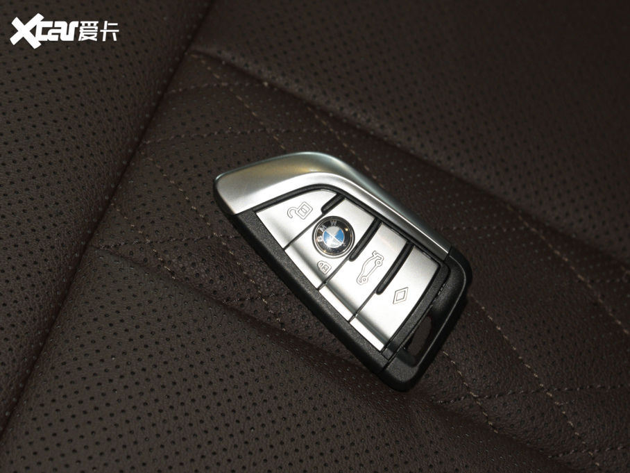 2022R5ϵ Ŀ 530Li  Ab