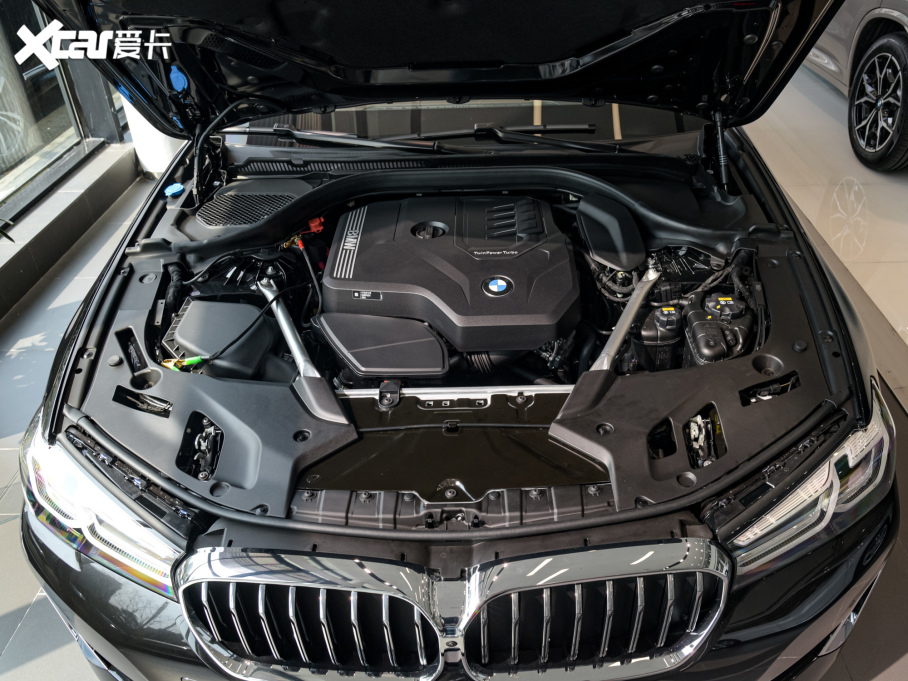 2022R5ϵ Ŀ 530Li  Ab