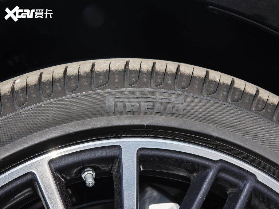 2022R5ϵ Ŀ 530Li I M\b