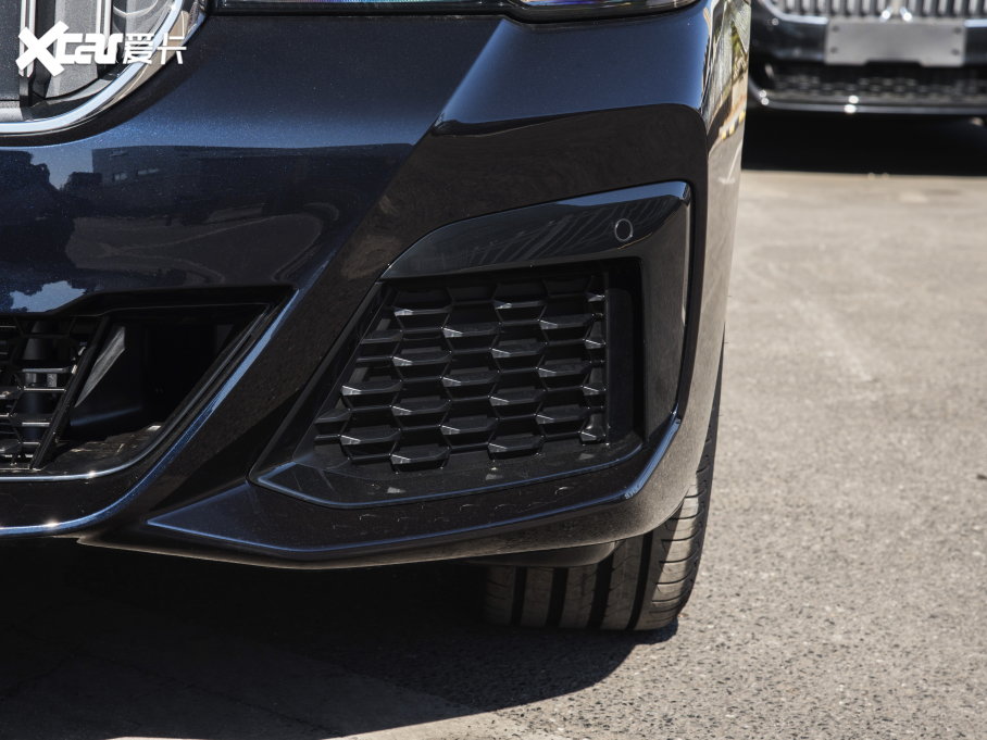 2022R5ϵ Ŀ 530Li I M\b