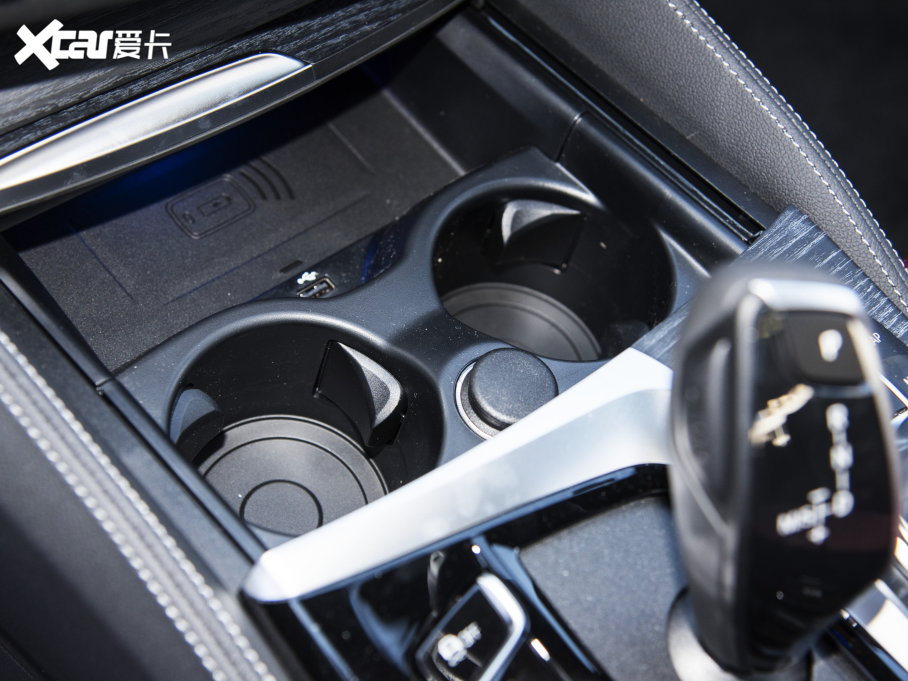 2022R5ϵ Ŀ 530Li I M\b