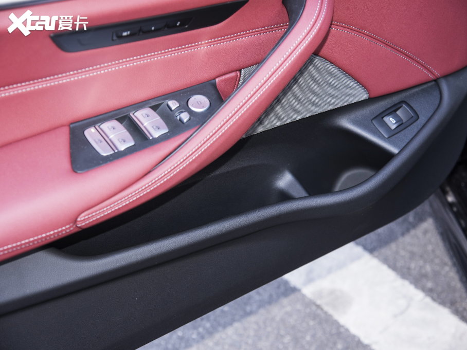 2022R5ϵ Ŀ 530Li I M\b