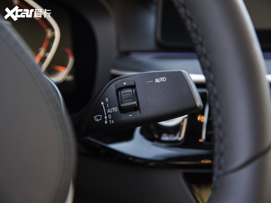 2022R5ϵ Ŀ 530Li I M\b