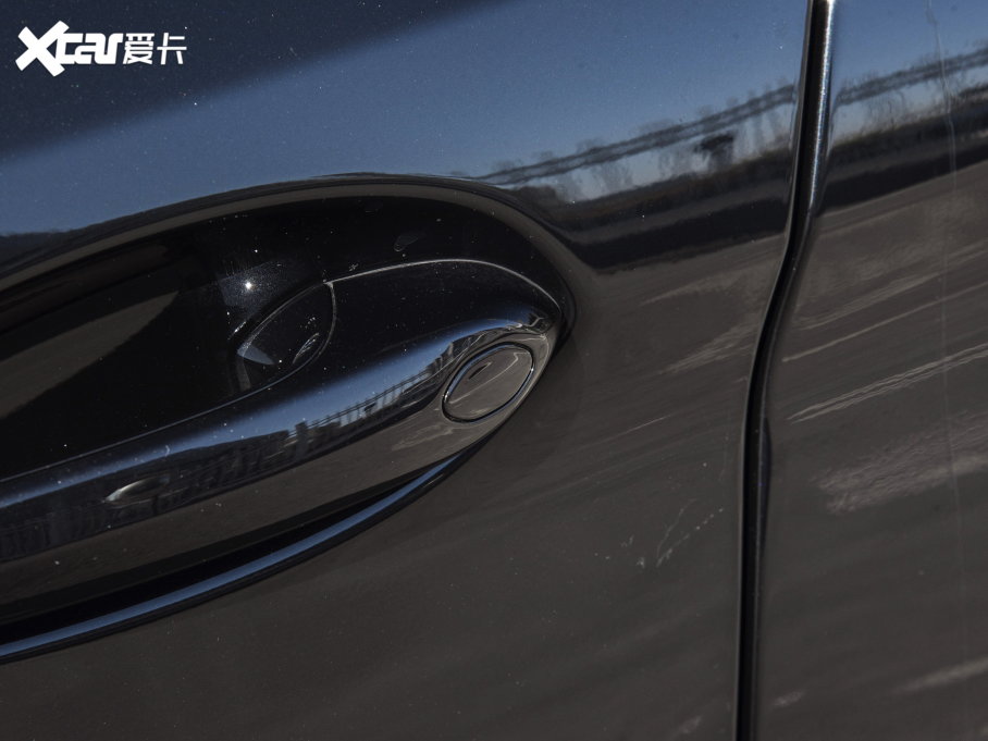 2022R5ϵ Ŀ 530Li  Ab