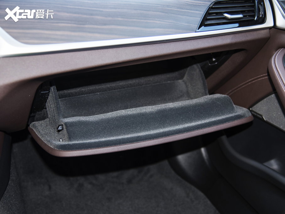 2022R5ϵ Ŀ 530Li  Ab