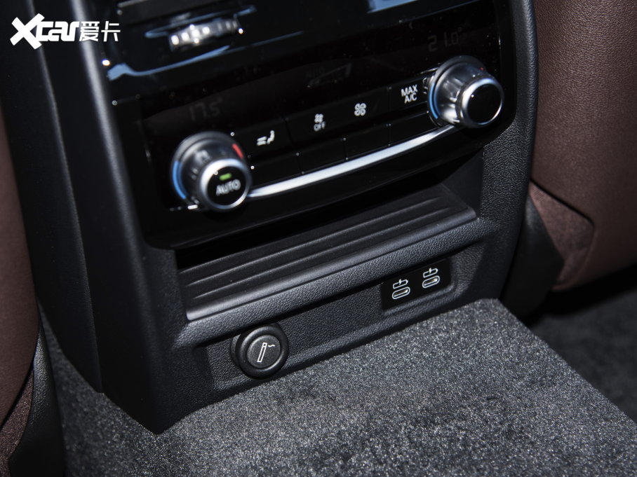 2022R5ϵ Ŀ 530Li  Ab