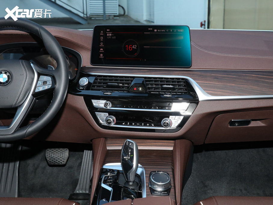 2022R5ϵ Ŀ 530Li xDrive Ab