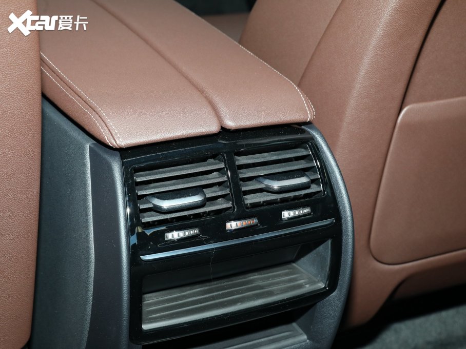 2022R5ϵ Ŀ 530Li xDrive Ab