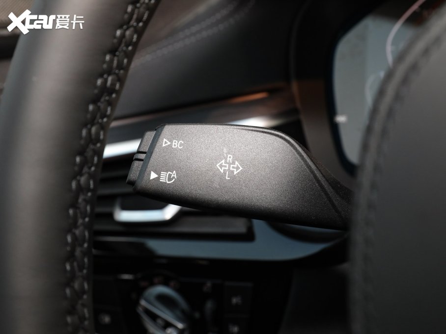 2022R5ϵ Ŀ 530Li  M\b