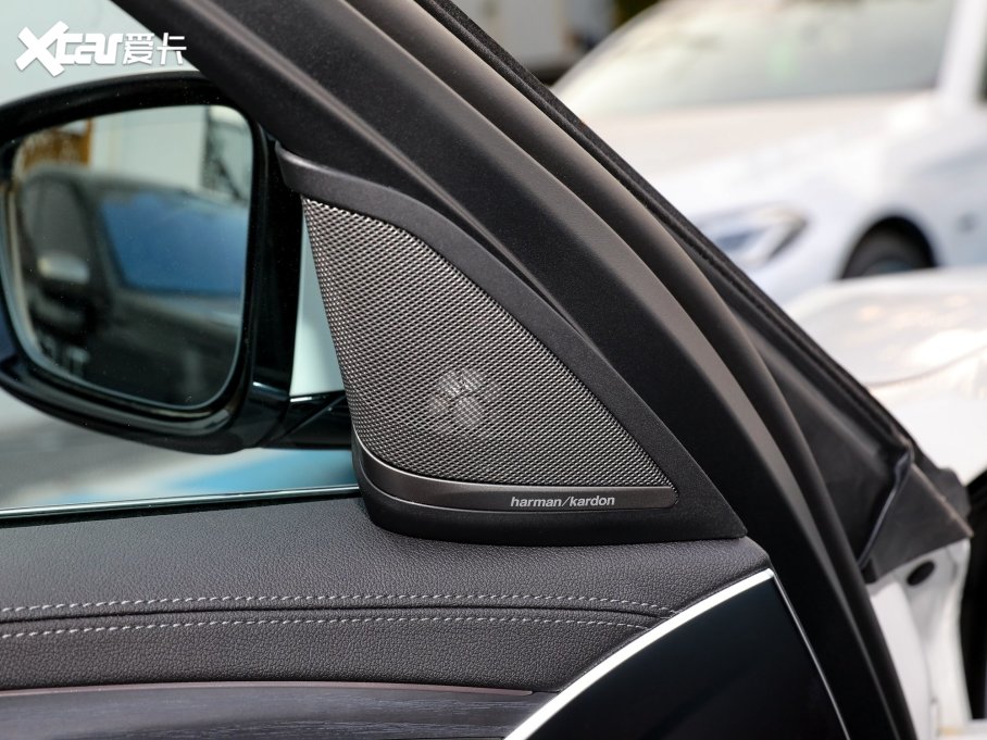 2022R5ϵ Ŀ 530Li  M\b