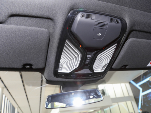 2022530Li  M\b п؅^