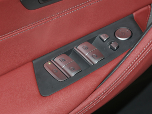 2022530Li  M\b п؅^