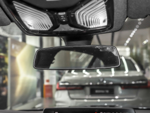 2022530Li xDrive M\b п؅^