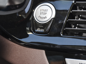 2022Ŀ 525Li Ab п؅^