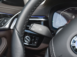 2022Ŀ 525Li Ab п؅^