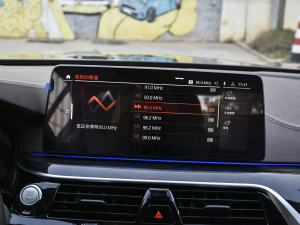 2022Ŀ 525Li Ab п؅^