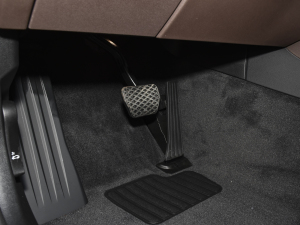 2022Ŀ 525Li Ab п؅^