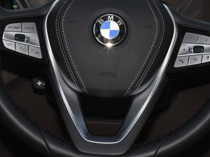 2022Ŀ 525Li Ab п؅^