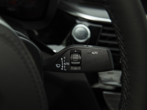 2022Ŀ 530Li  M\(yn)(dng)b п؅^(q)