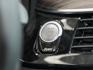 2022Ŀ 530Li I Ab п؅^