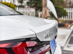 2022Ŀ 530Li I(lng) Ab (ji)^