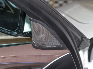 2022Ŀ 530Li  Ab п؅^(q)