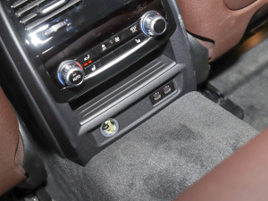 2022Ŀ 530Li  Ab п؅^(q)