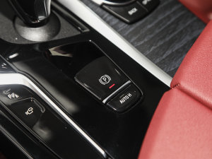 2022Ŀ 530Li  M\b v܇Ƅ