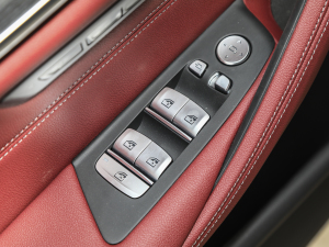 2022Ŀ 530Li  M\(yn)(dng)b п؅^(q)