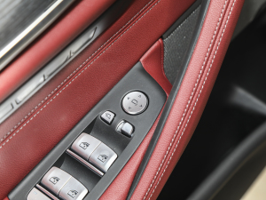 2022Ŀ 530Li  M\(yn)(dng)b п؅^(q)