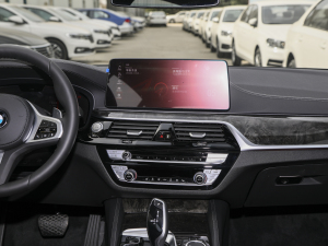 2022Ŀ 530Li I M\b п_