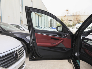 2022Ŀ 530Li I M\b {λ܇T