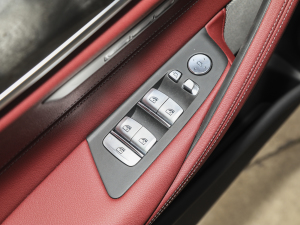 2022Ŀ 530Li I M\b п؅^(q)