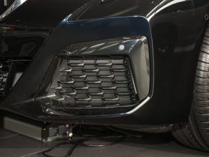 2022Ŀ 530Li xDrive M\b ^