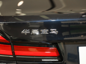 2022Ŀ 530Li xDrive M\b (ji)^