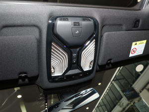 2022Ŀ 530Li xDrive M\b п؅^