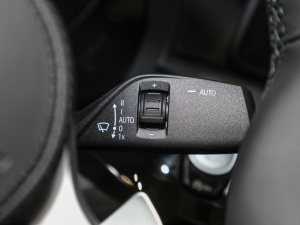 2022Ŀ 530Li xDrive M\(yn)(dng)b п؅^(q)