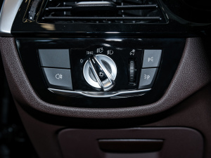 2022Ŀ 530Li  Ab п؅^(q)