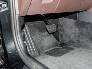 2022Ŀ 530Li  Ab п؅^(q)